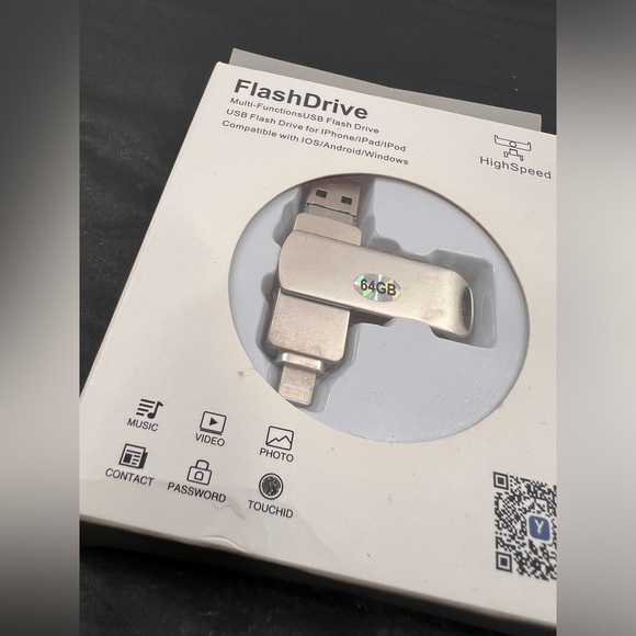 NIB Multi Functions USB Flash Drive - Picture 3 of 10